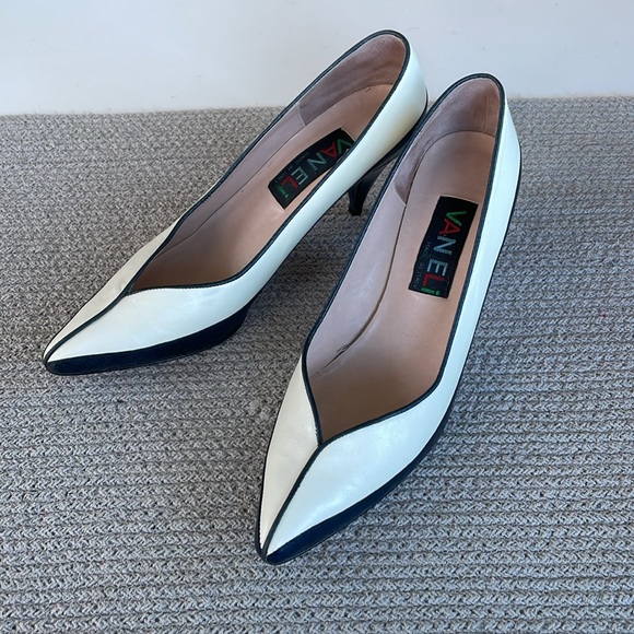 Vintage Van Eli Cream Leather Navy Snakeskin Pointed Toe Spectator Heels Sz 8.5N - Picture 7 of 9